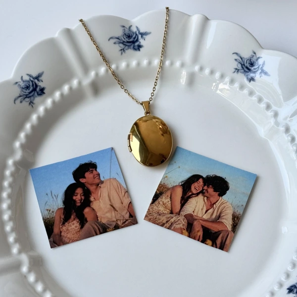Düz Kapak Oval Fotoğraflı Kolye