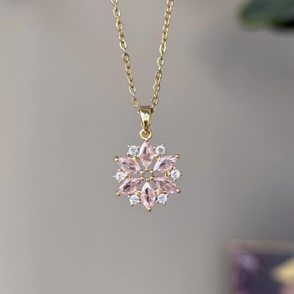 Taşlı Lotus Çiçek Kolye