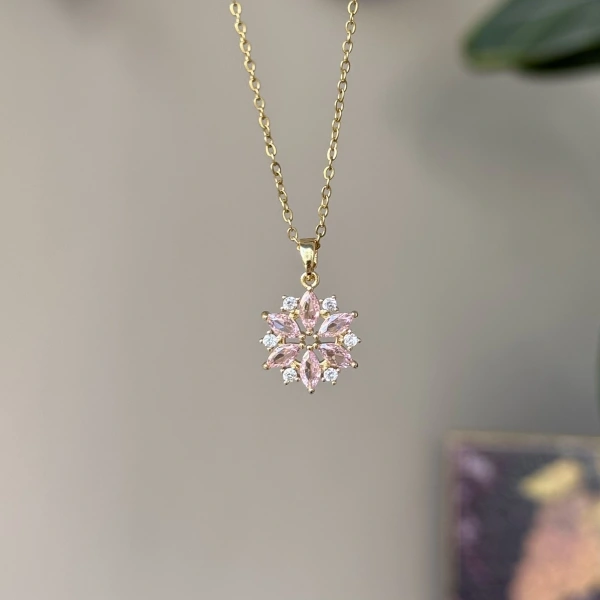 Taşlı Lotus Çiçek Kolye