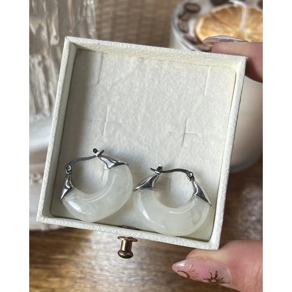 Beyaz Akik Taşlı Vintage Küpe I Çelik