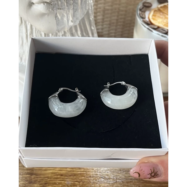 Beyaz Akik Taşlı Vintage Küpe I Çelik