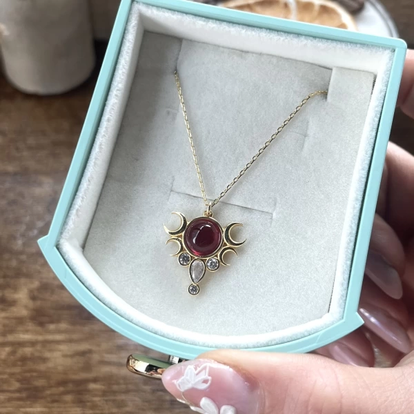 Bordo Tılsım Kolye I 925 Gümüş