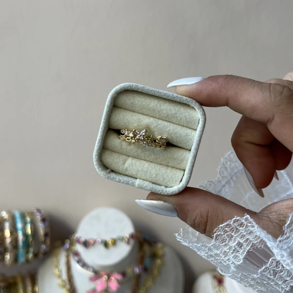 Butterfly Wings Yüzük