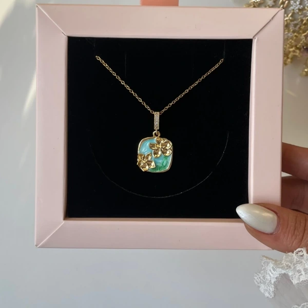 Çiçek Bahçesi Kolye