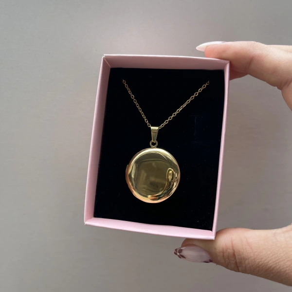 Çift Fotoğraflı Yuvarlak Kapaklı Altın Kolye (2 cm)