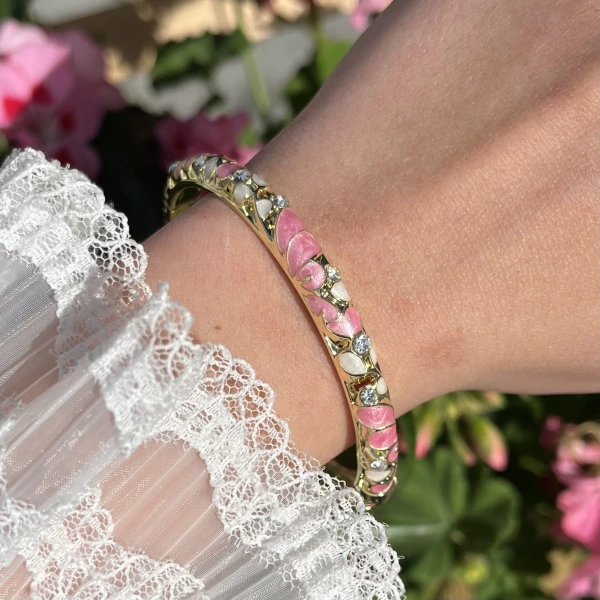 Pastel Pembe Çiçek Desenli Vintage Mineli Bileklik