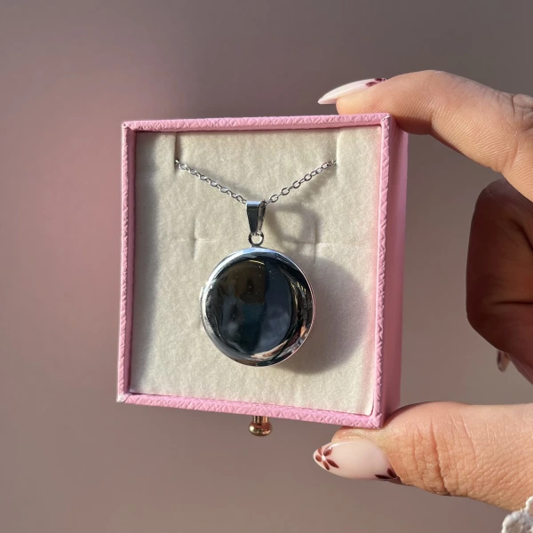 Fotoğraf ve Yazılı Yuvarlak Kapaklı Kolye (2 cm)