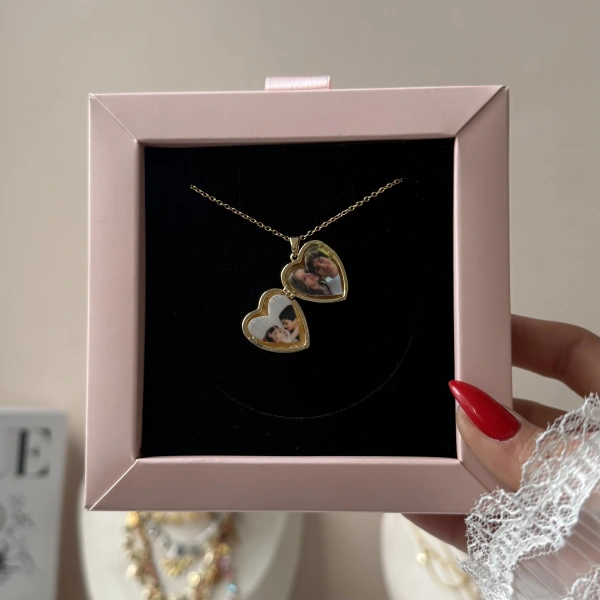 Fotoğraflı İşlemeli Kapaklı Kalp Kolye ( 1.5 cm )