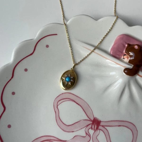 Fotoğraflı Oval Desenli Kapaklı Gümüş Kolye