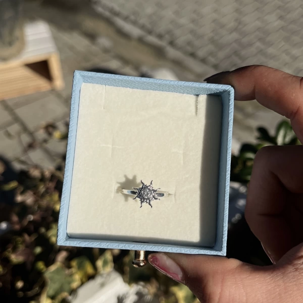 Güneş Motifli Yüzük