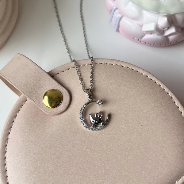 Hilal ve Hello Kitty Kolye