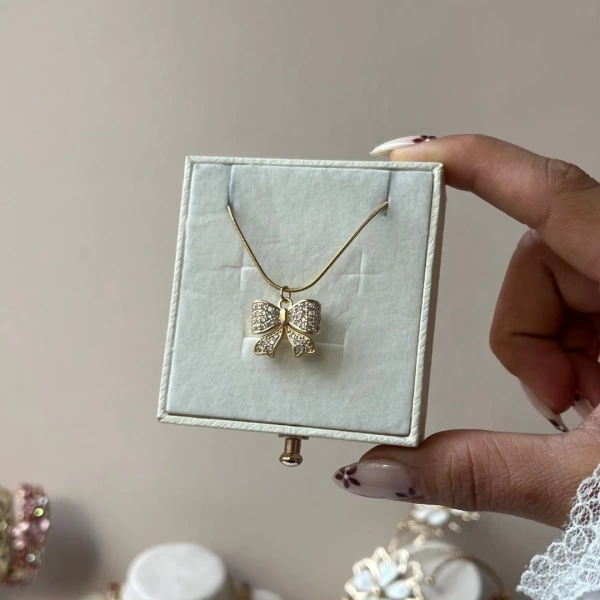 Işıltılı Bağ Kolye