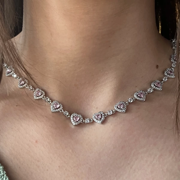 Pembe Kalp Motifli Zincir Choker