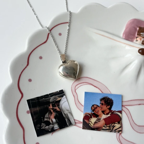 Kalp Şeklinde Fotoğraflı Kolye