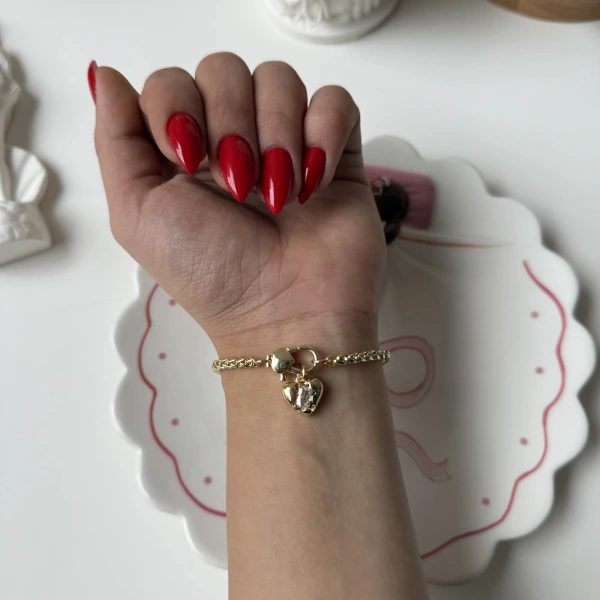 Kalpli Charmlı Bileklik