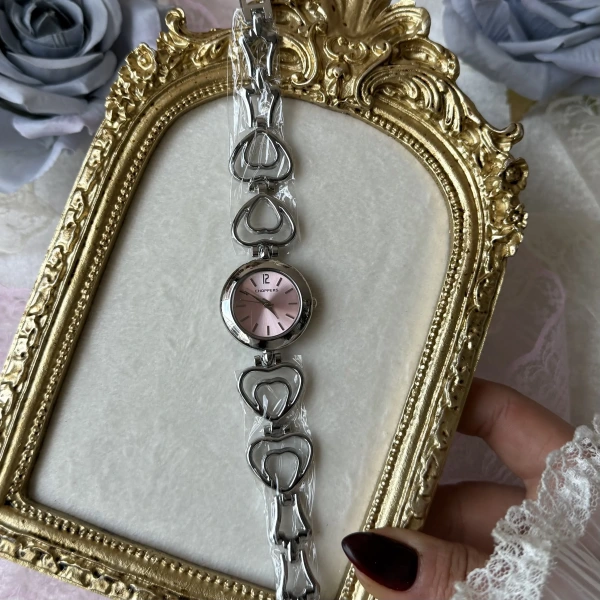 Kalpli Kordonlu Pembe Saat