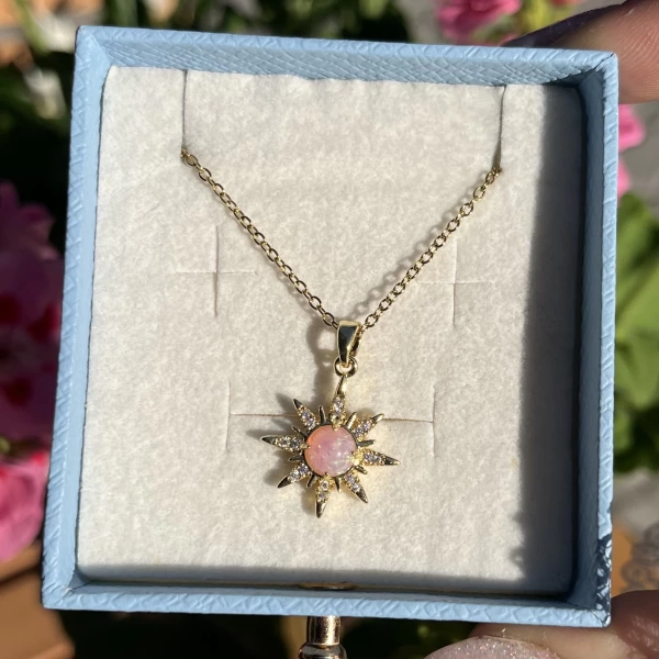 Pembe Opal Taşlı Kuzey Yıldızı Kolye I Çelik