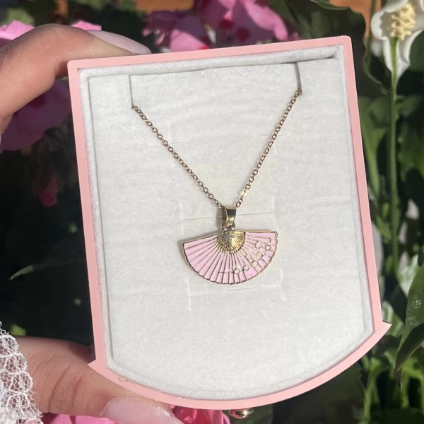 Pembe Yelpaze Kolye I Çelik