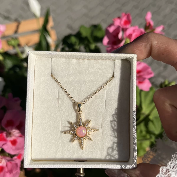 Pembe Opal Taşlı Kuzey Yıldızı Kolye I Çelik