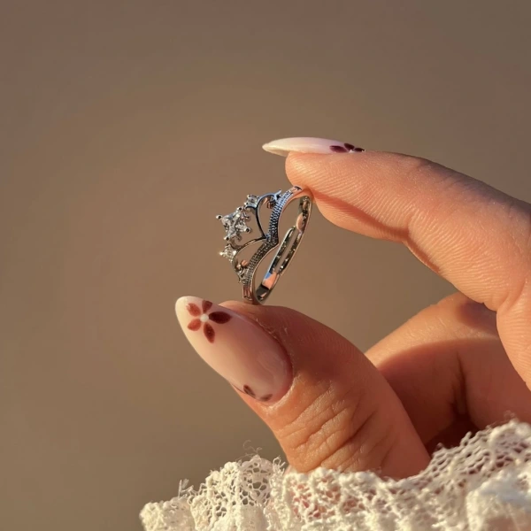 Love Tiara Yüzük