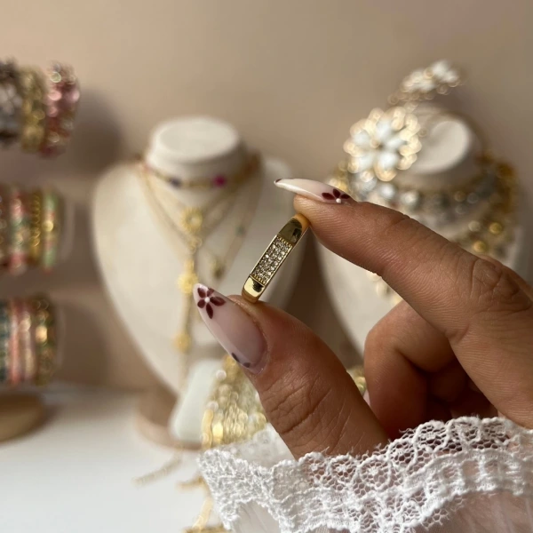 Micro Elegance Yüzük