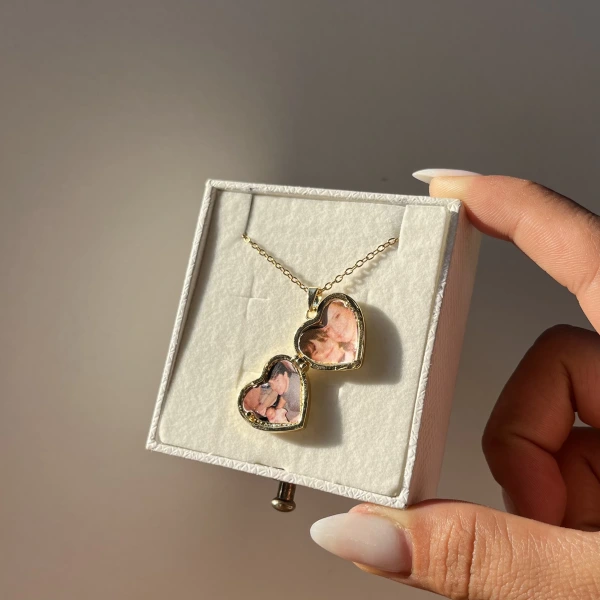 Mineli ve Fotoğraflı Kalp Kolye