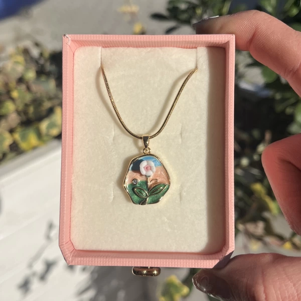 Mineli Vintage Çiçek Kolye I Çelik