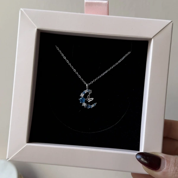 Moonlight Spark Kolye