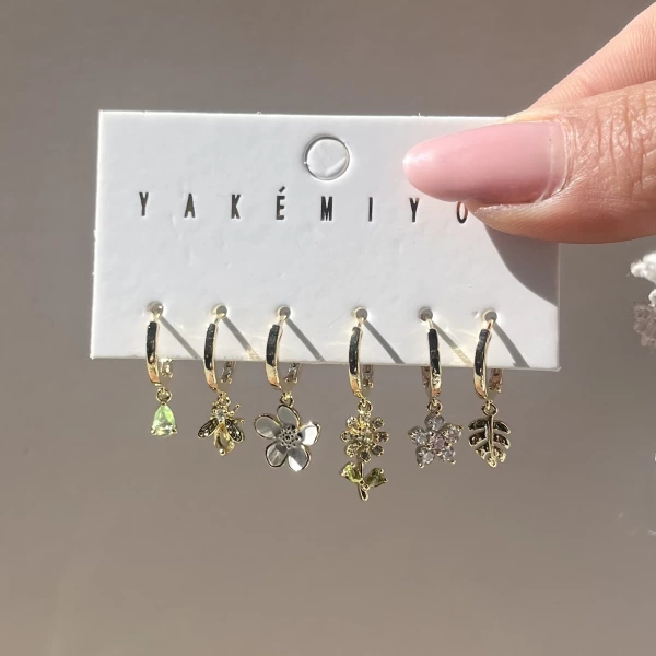 Mini Çiçek Motifli Küpe Takımı I Xuping