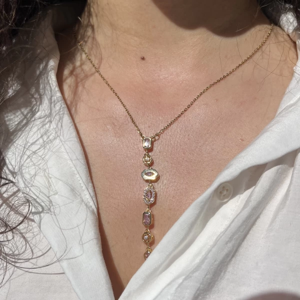 Pembe Aura Kolye I Çelik