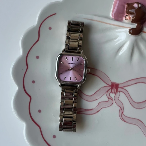 Pembe Kadran Klasik Vintage Saat