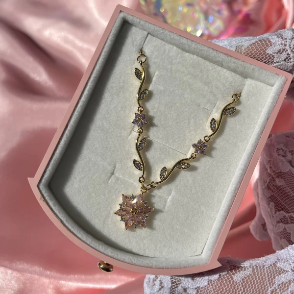 Pembe Prenses Çiçeği Violet Kolye