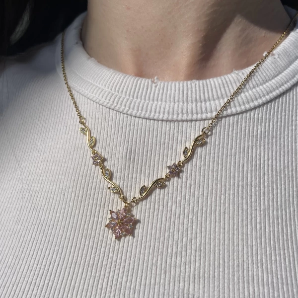 Pembe Prenses Çiçeği Violet Kolye