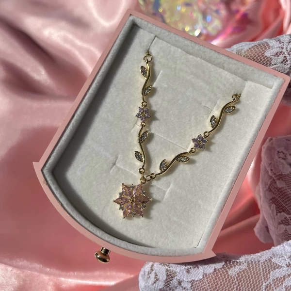Pembe Prenses Çiçeği Violet Kolye