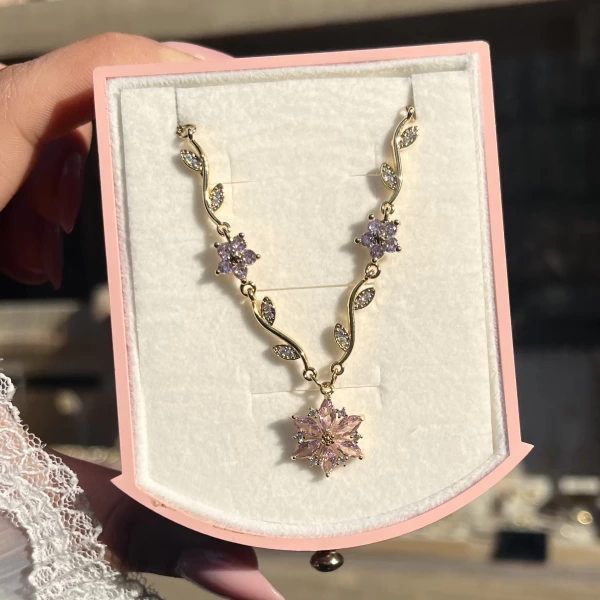 Pembe Prenses Çiçeği Violet Kolye