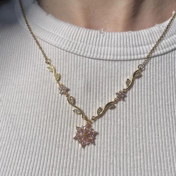 Pembe Prenses Çiçeği Violet Kolye