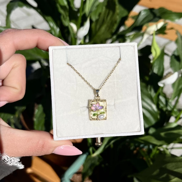 Pembe Tablo Sanat Kolye I Çelik