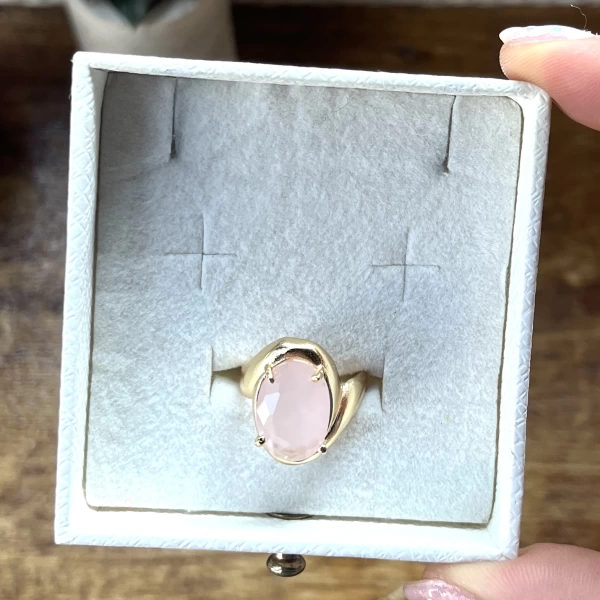 Pembe Taşlı Vintage Yüzük I 14 Altın Kaplama