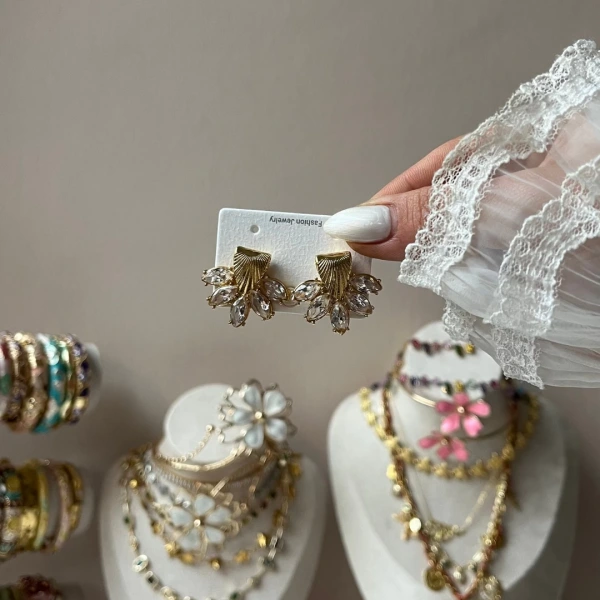 Pırlanta Salkımı Küpe