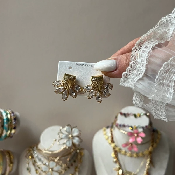 Pırlanta Salkımı Küpe