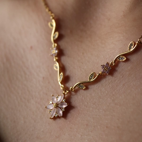 Prenses Çiçeği Violet Kolye