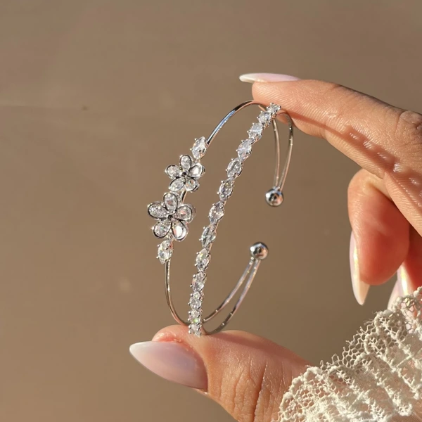 Prenses Kelepçe Bileklik