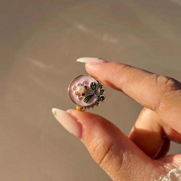 Rose Garden Medallion Yüzük