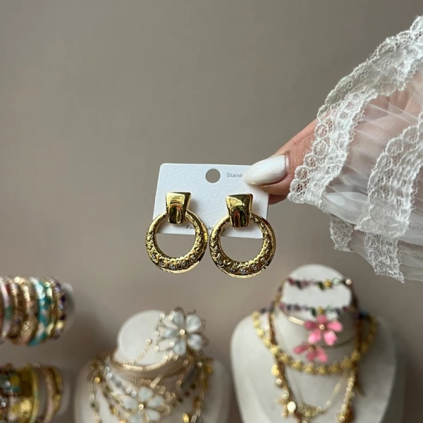 Shining Circle Küpe