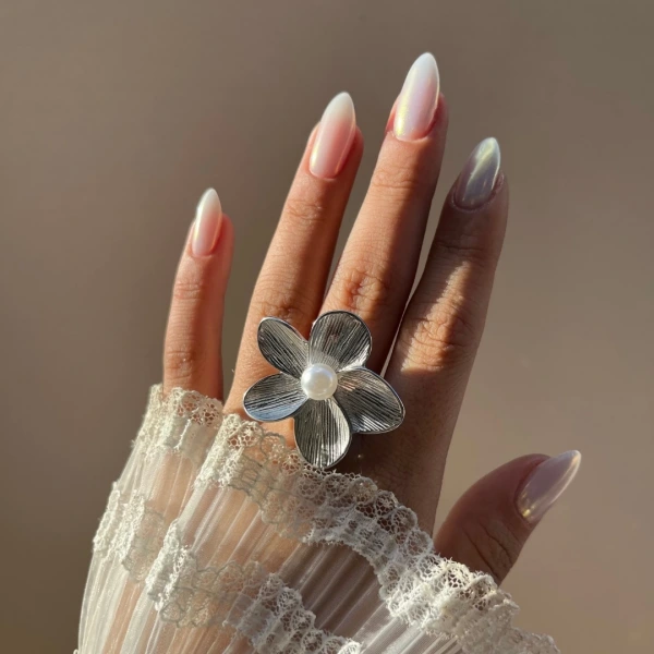 Silver Bloom Pearl Yüzük