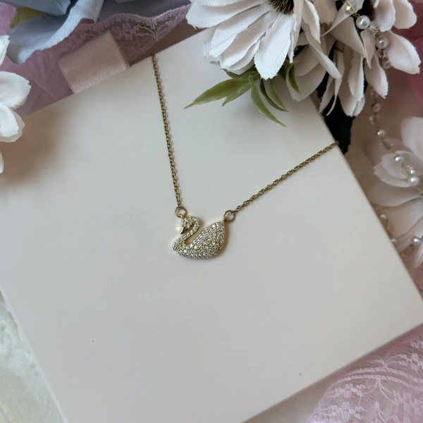 Swanora Gold Kolye