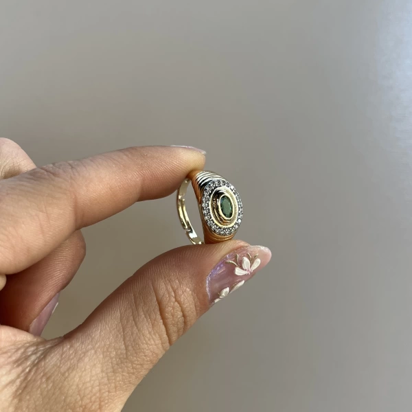 Yeşil Taşlı Oval Vintage Yüzük