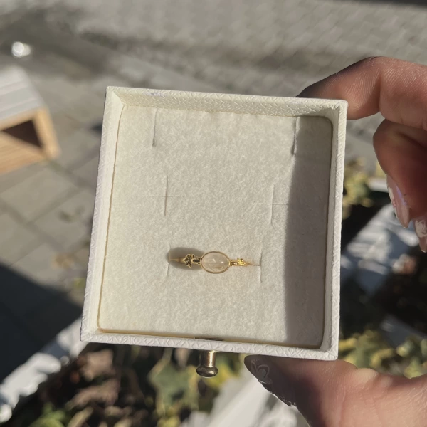 Beyaz Kuvars Taşlı Vintage Yüzük I 14 Altın Kaplama