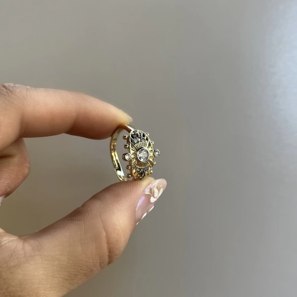 Beyaz Taşlı Göz Vintage Yüzük