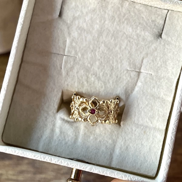 Bordo Taşlı Oymalı Vintage Yüzük I 14 Altın Kaplama